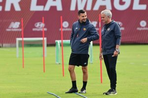 mourinho sacramento AS Roma Training Session