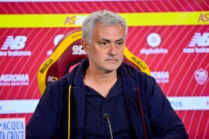mourinho conferenza AS Roma Training Session &amp; Press Confrence