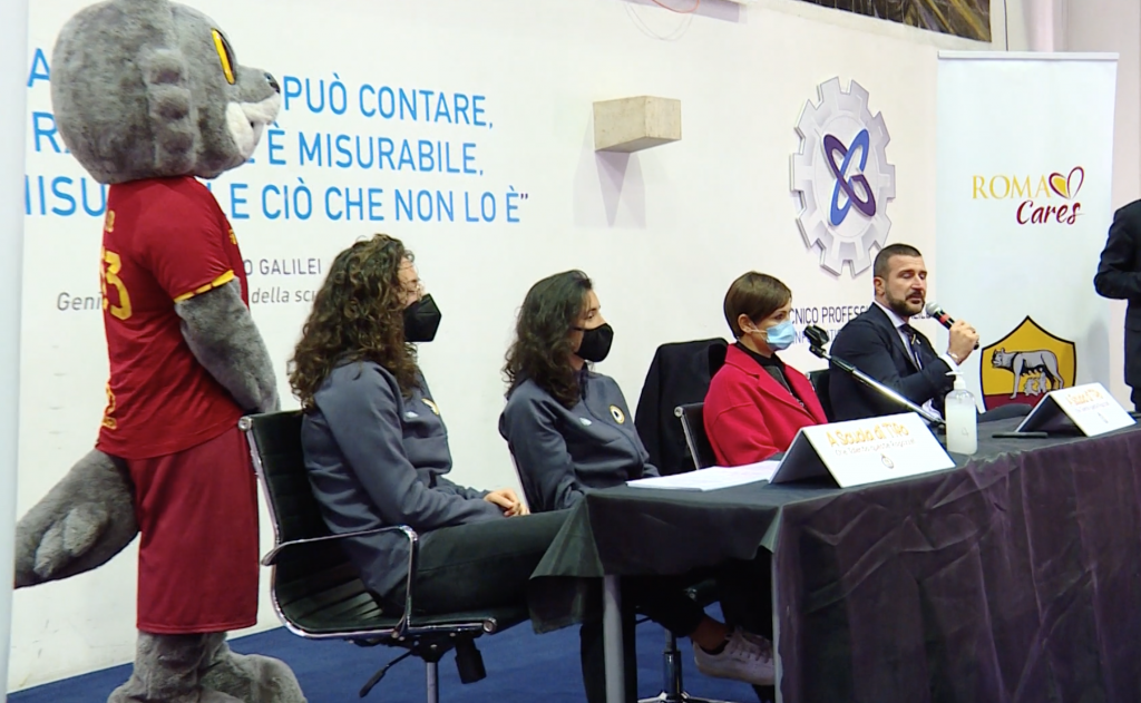 pastorella a scuola di tifo