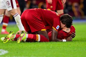 abraham zaniolo abbraccio AS Roma v Torino FC - Serie A