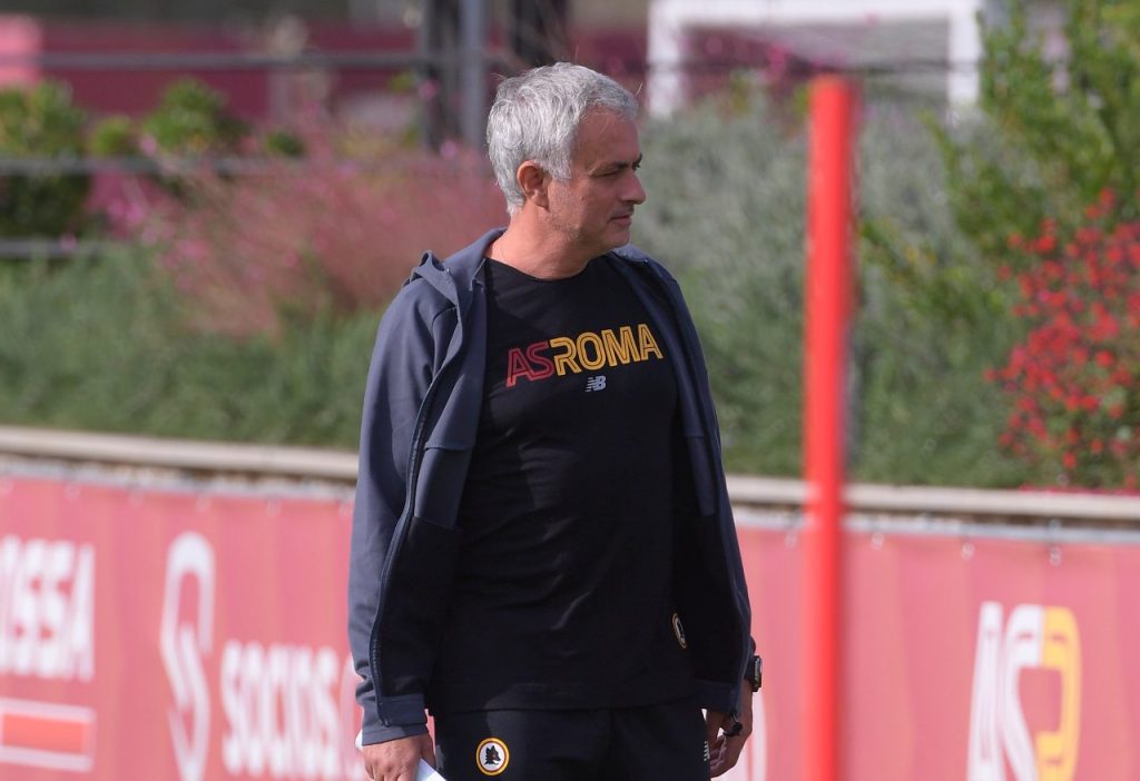 allenamento roma trigoria mourinho