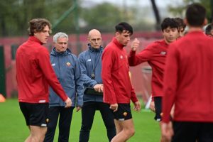 mourinho AS Roma Training Session