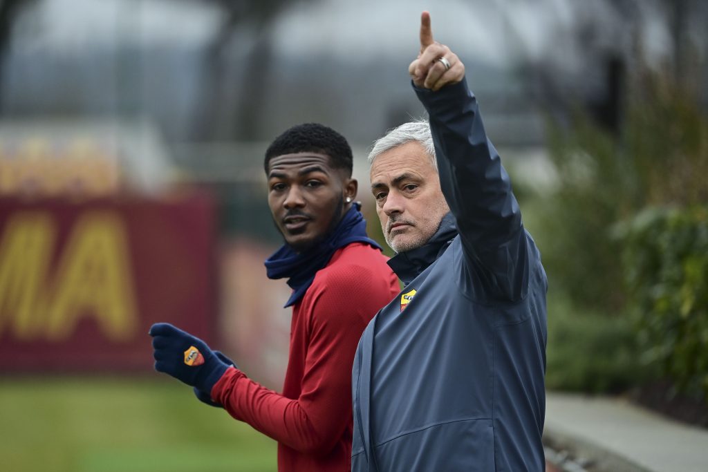Mourinho Niles AS Roma Training Session