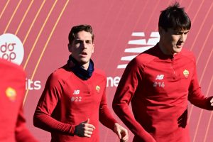 roma allenamento trigoria zaniolo shomurodov