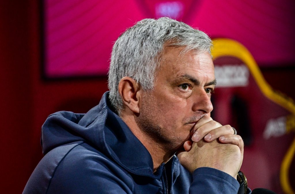 Mourinho AS Roma Training Session &amp; Press Conference