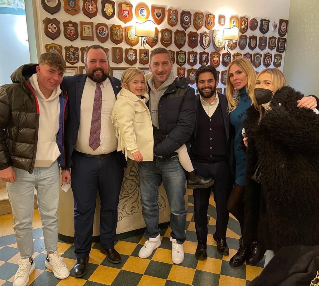 totti ilary rinaldi quirinale isabel famiglia cristian