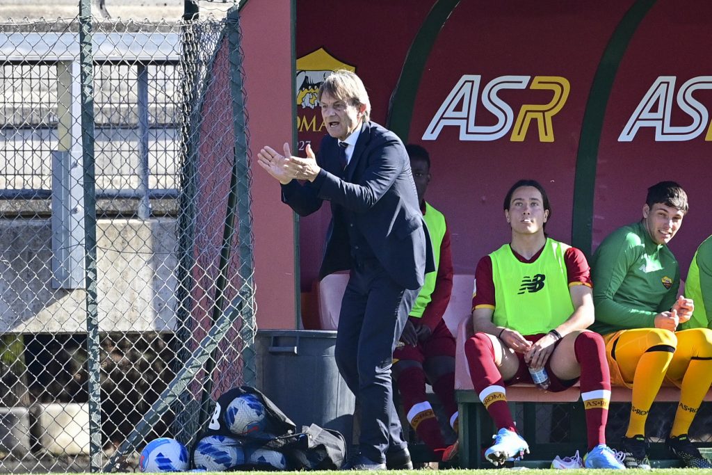 De Rossi AS Roma U19 v Genoa U19 - Primavera 1