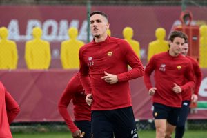 Zaniolo AS Roma Training Session
