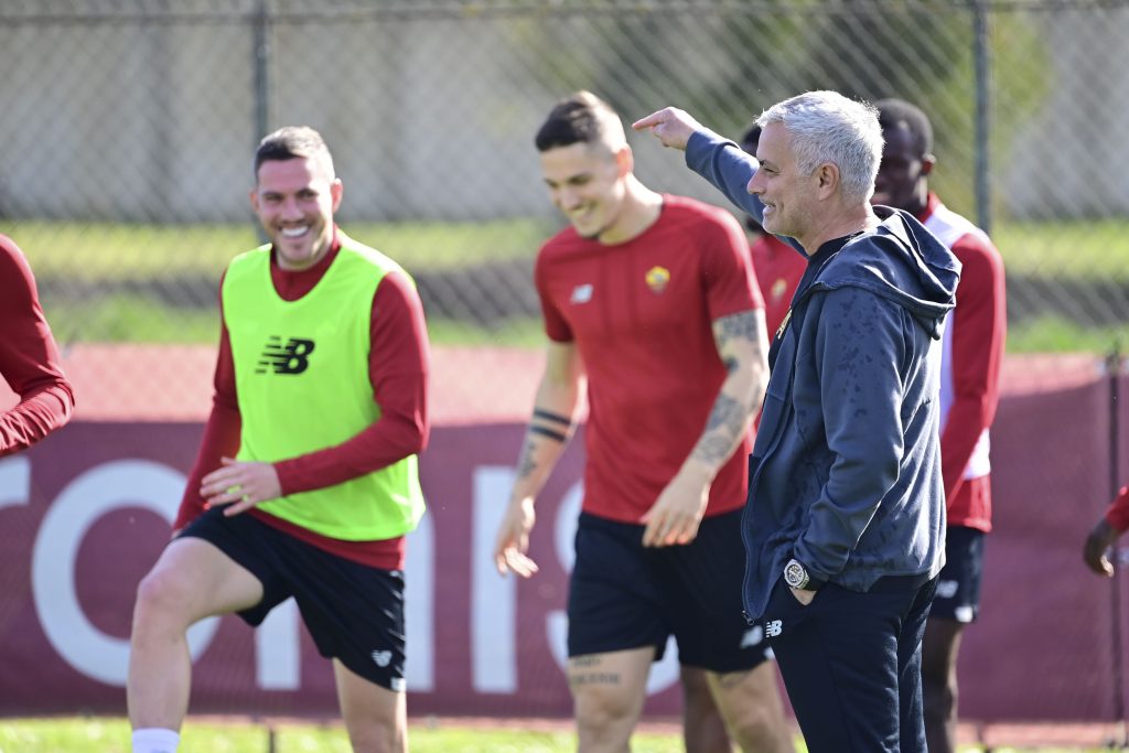 mourinho AS Roma Training Session