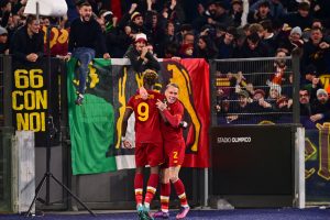 Abraham Karsdorp AS Roma v Vitesse: Round of 16 Leg Two - UEFA Europa Conference League