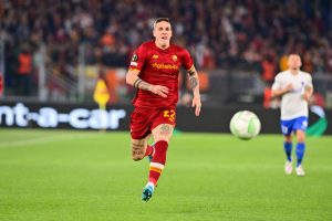 Nicolò Zaniolo AS Roma v Vitesse: Round of 16 Leg Two - UEFA Europa Conference League