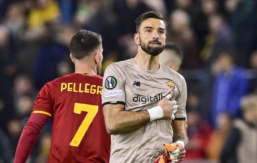 Rui Patricio Vitesse v AS Roma: Round of 16 Leg One - UEFA Europa Conference League