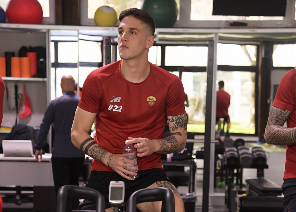 Zaniolo AS Roma Training Session