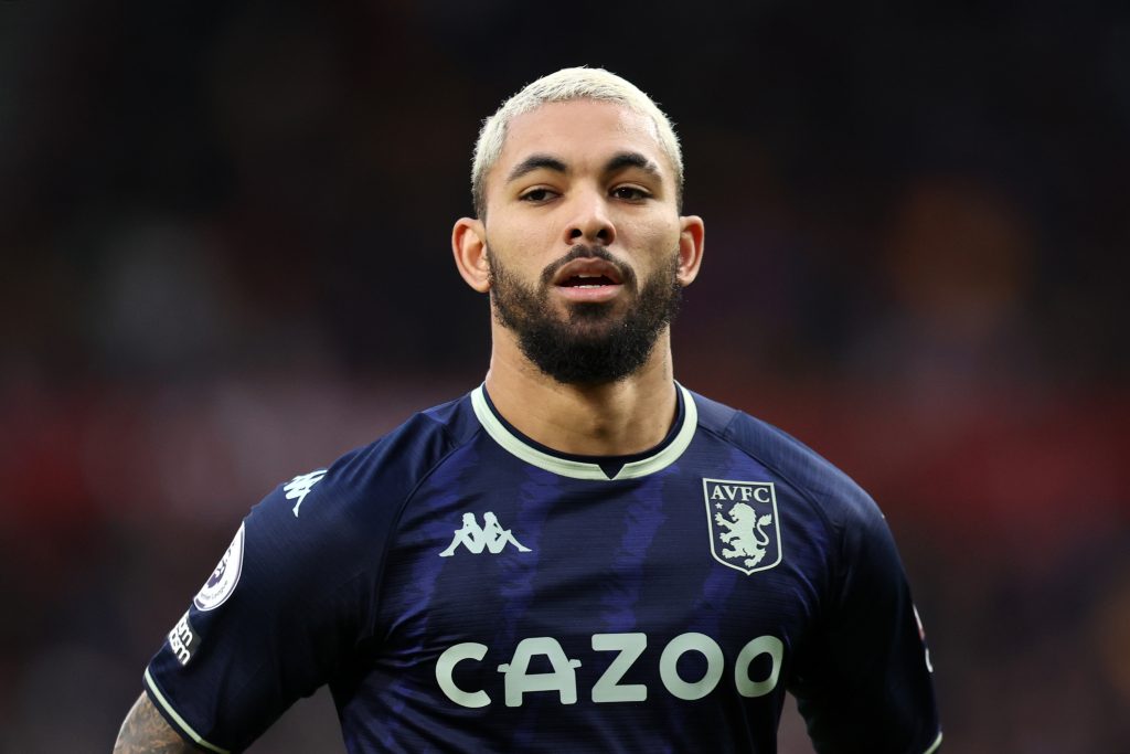 Douglas Luiz Brentford v Aston Villa - Premier League