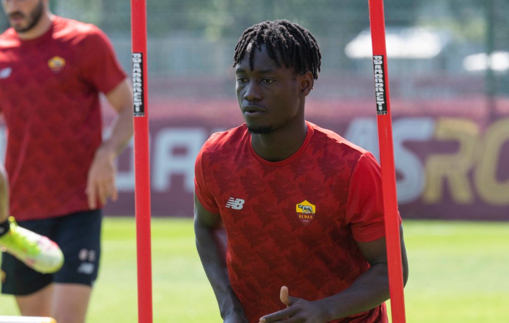 allenamento roma trigoria darboe(2)