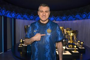 Christian Vieri Visits FC Internazionale Headquarters