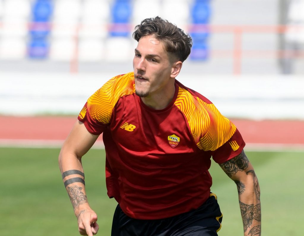 Zaniolo AS Roma Training Session