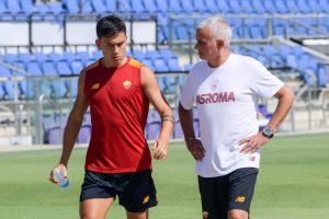 mourinho dybala AS Roma Training Session