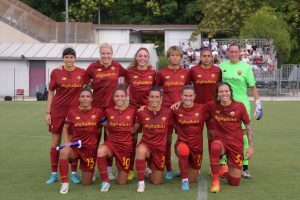 Women roma femminile