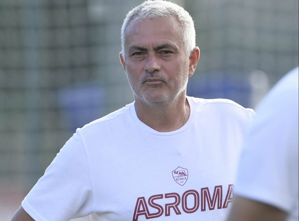 AS Roma Training Session mourinho