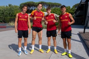 Dybala bove zaniolo AS Roma Training Session