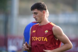 kumbulla AS Roma Training Session