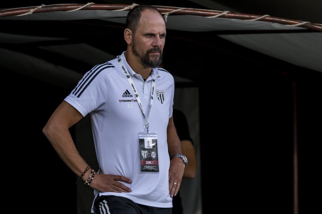 simundza NS Mura v Sturm Graz - UEFA Europa League: Play-Offs Leg One