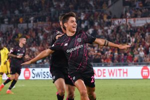 AS Roma v HJK Helsinki: Group C - UEFA Europa League Dybala