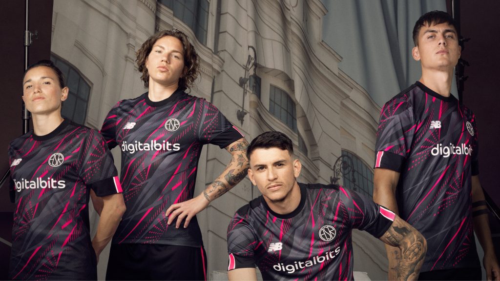 terza maglia roma 2022_23