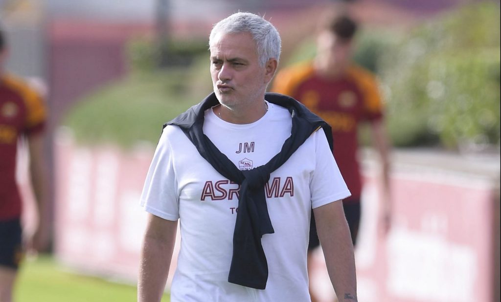 AS Roma Training Session mourinho