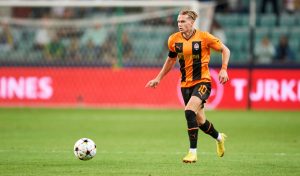 Mudryk Shakhtar Donetsk v Celtic FC: Group F - UEFA Champions League