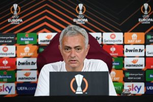 AS Roma  Press Conference Mourinho
