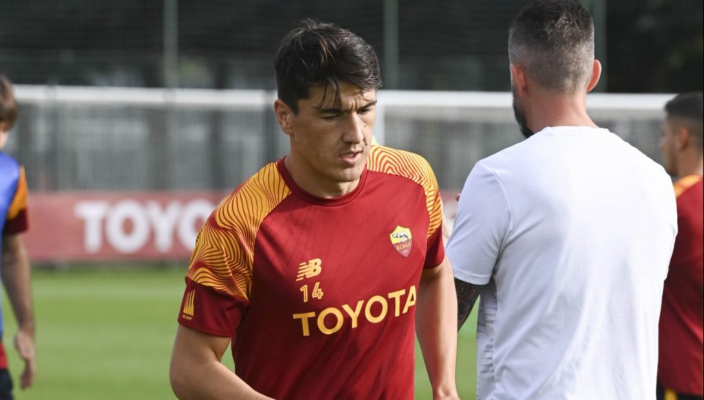 Shomurodov AS Roma Training Session