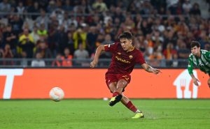 dybala AS Roma v Real Betis: Group C - UEFA Europa League