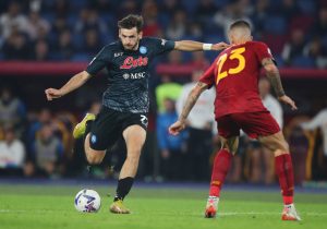 Khvicha Kvaratskhelia AS Roma v SSC Napoli - Serie A