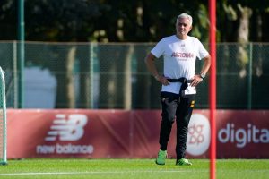 AS Roma Training Sesion mourinho