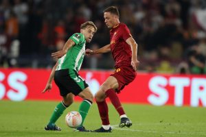 matic AS Roma v Real Betis: Group C - UEFA Europa League