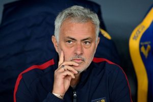 MourinhoHellas Verona v AS Roma - Serie A