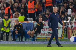 mourinho AS Roma v Real Betis: Group C - UEFA Europa League