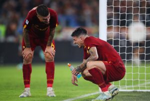 Gianluca Mancini Roger IbanezAS Roma v SSC Napoli - Serie A