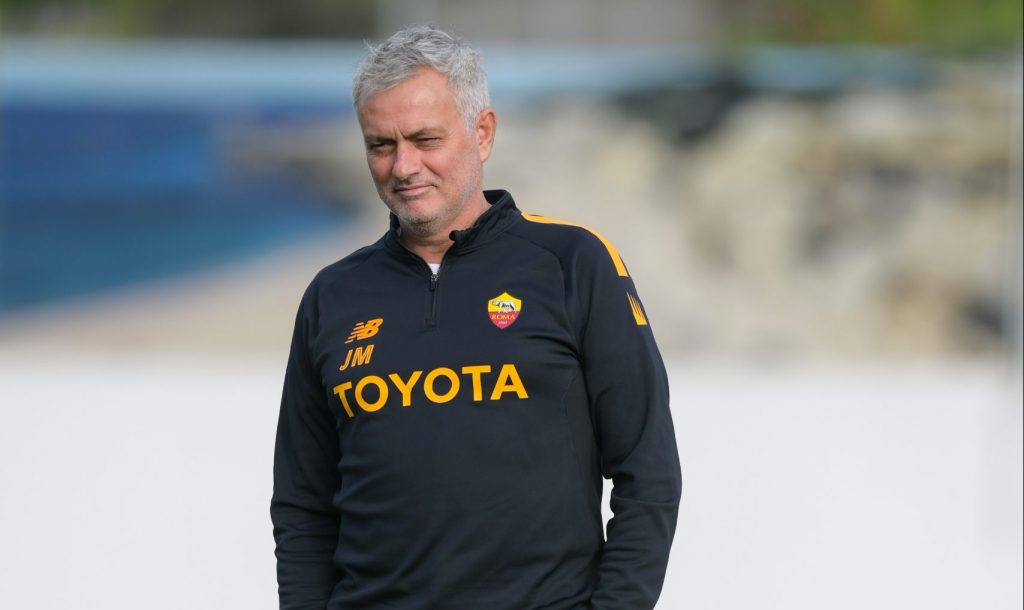 AS Roma Training Session mourinho