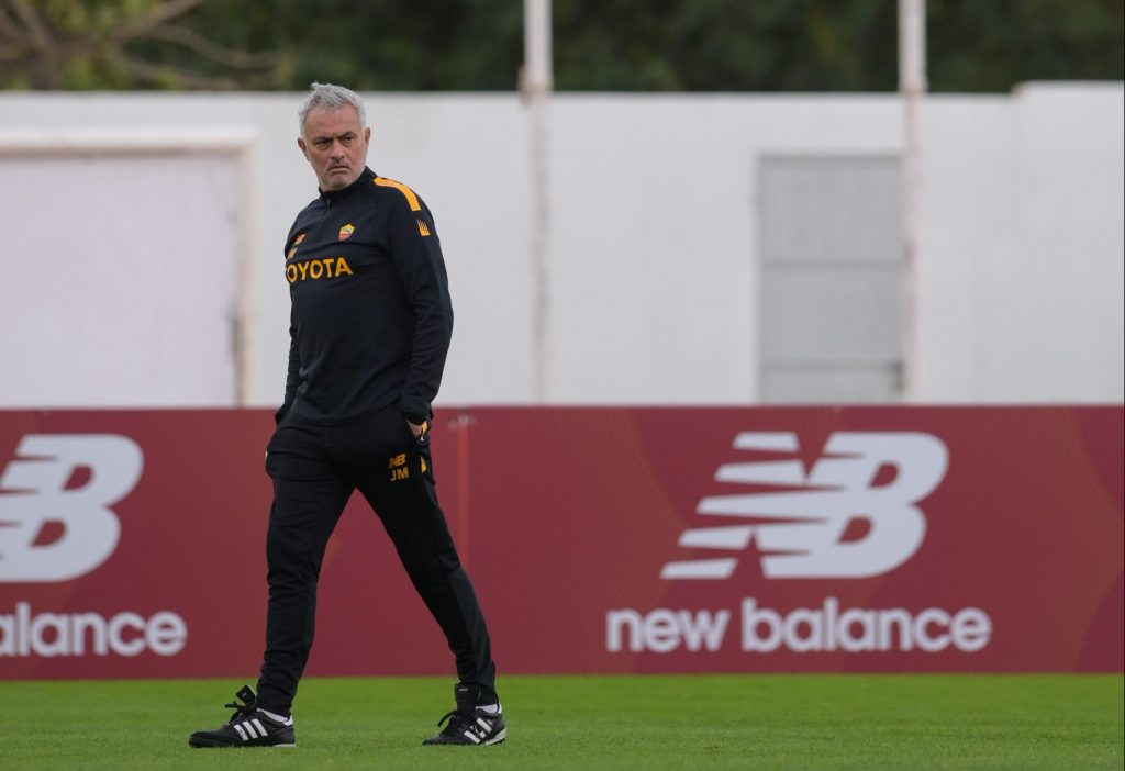 AS Roma Training Session mourinho