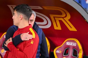 dybala mourinho AS Roma v Genoa CFC - Coppa Italia