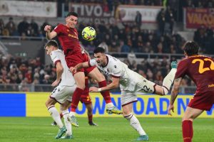 Ibanez AS Roma v Bologna FC - Serie A