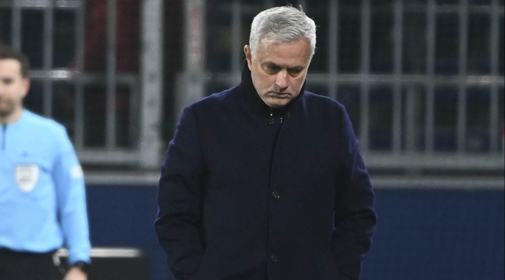Mourinho FC Salzburg v AS Roma: Knockout Round Play-Off Leg One - UEFA Europa League