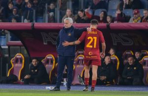mourinho dybala AS Roma v Empoli FC - Serie A