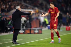 Mourinho matic FC Salzburg v AS Roma: Knockout Round Play-Off Leg One - UEFA Europa League