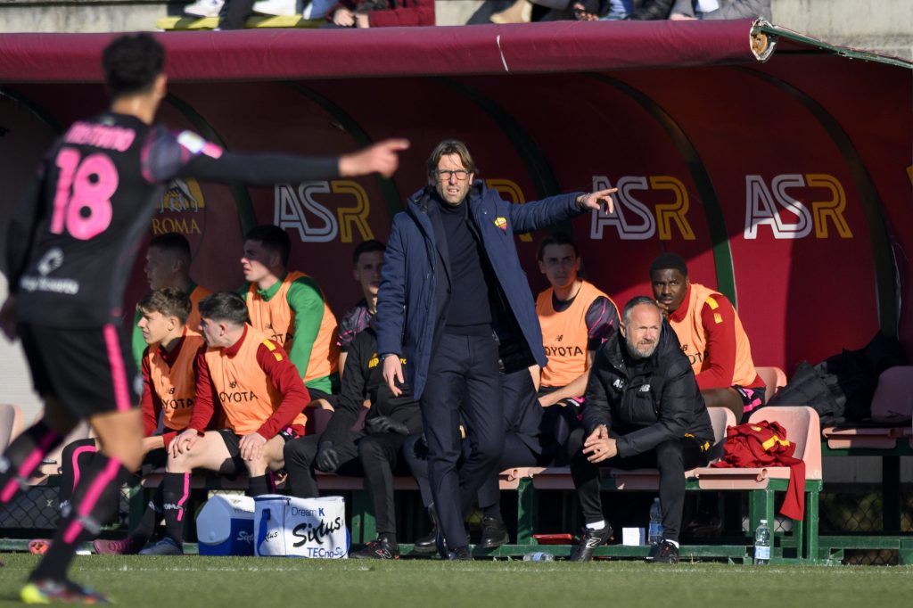 AS Roma U19 v Cesena U19 - Primavera 1