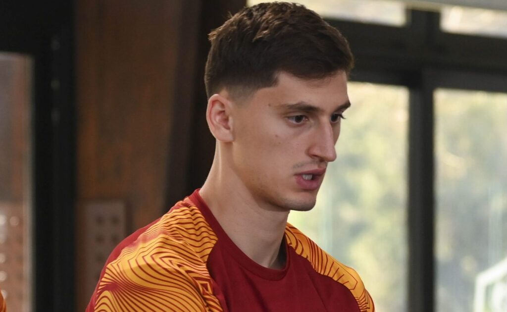 Kumbulla AS Roma v US Sassuolo - Serie A