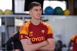 Kumbulla AS Roma Training Session